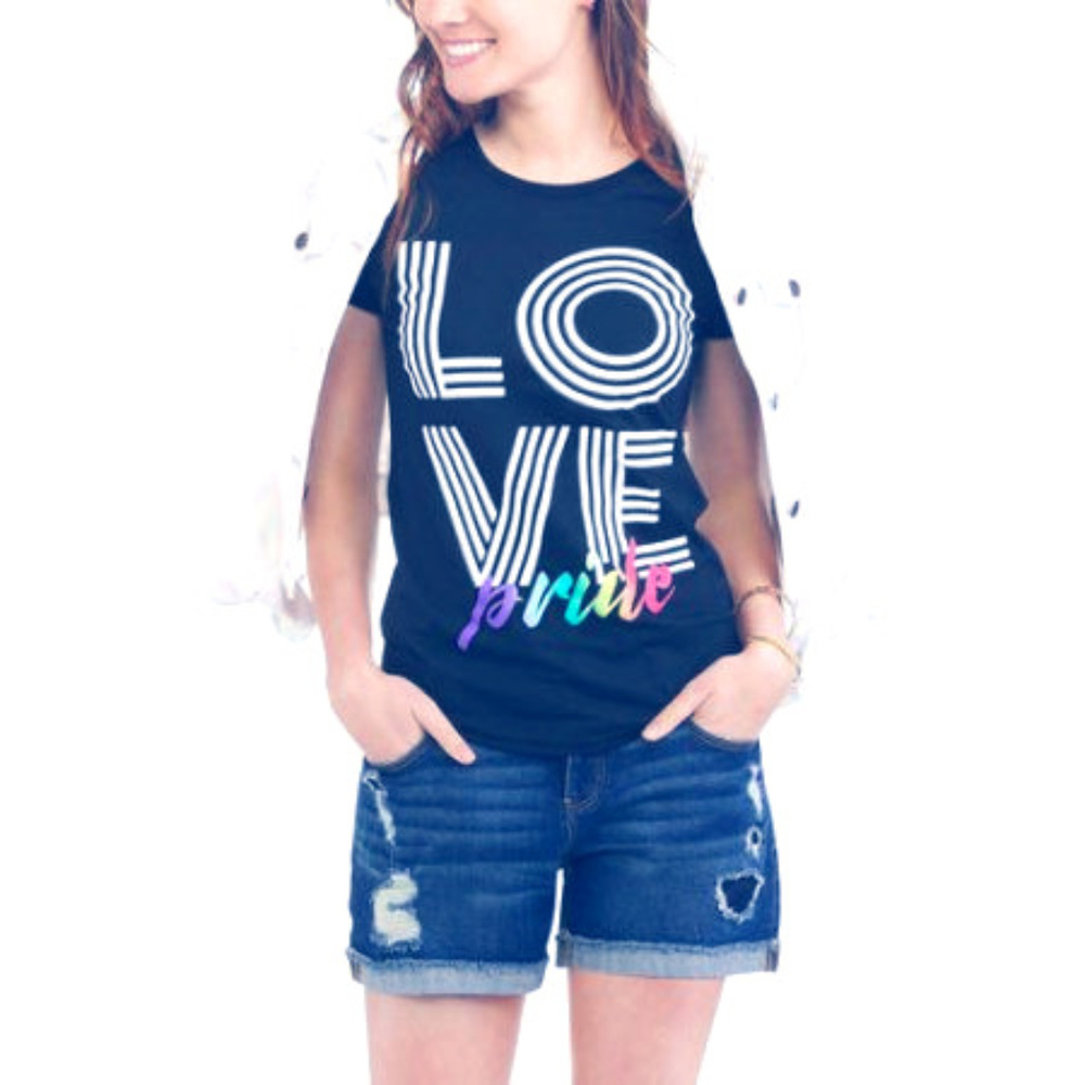  Last 1-NWT Black Rainbow Love Pride LGBT Tee